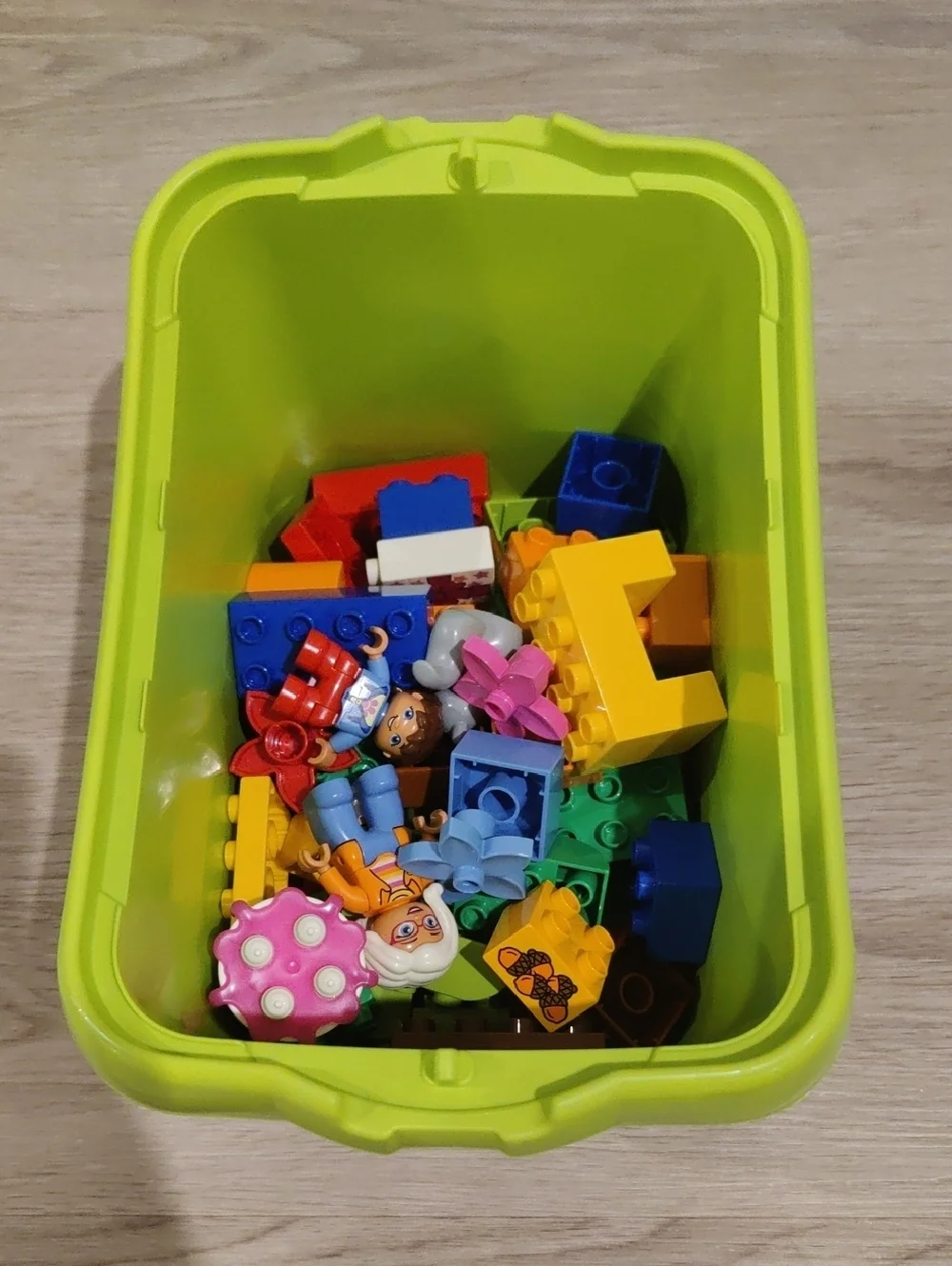 Lego Duplo Multicolor 44Pc assorted Blocks & Figures Green Storage Childrens Y2K